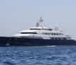 who owns the yacht the lady lara