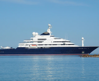 luxusyacht octopus