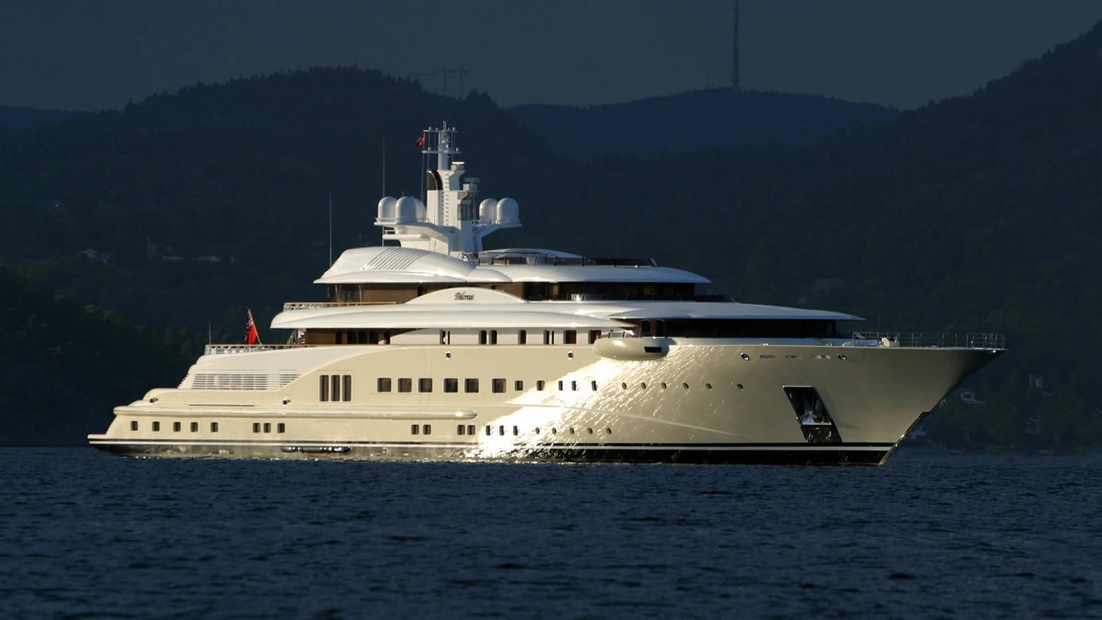 Pelorus Layout Bespoke superyacht Pelorus, custom-built for the ultimate in luxury travel